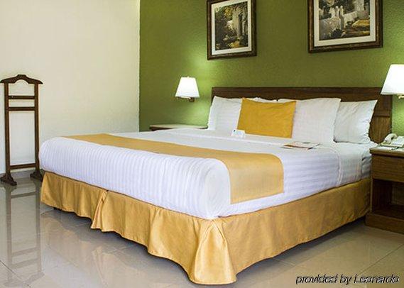 Hotel Wyndham Garden Obregon
